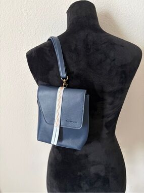 Raven + Lily Blue Crossbody Bag with White Accent Strap